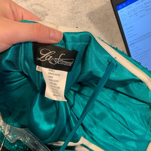 La Femme Sweetheart Strapless Seequin dress - Picture 3 of 8